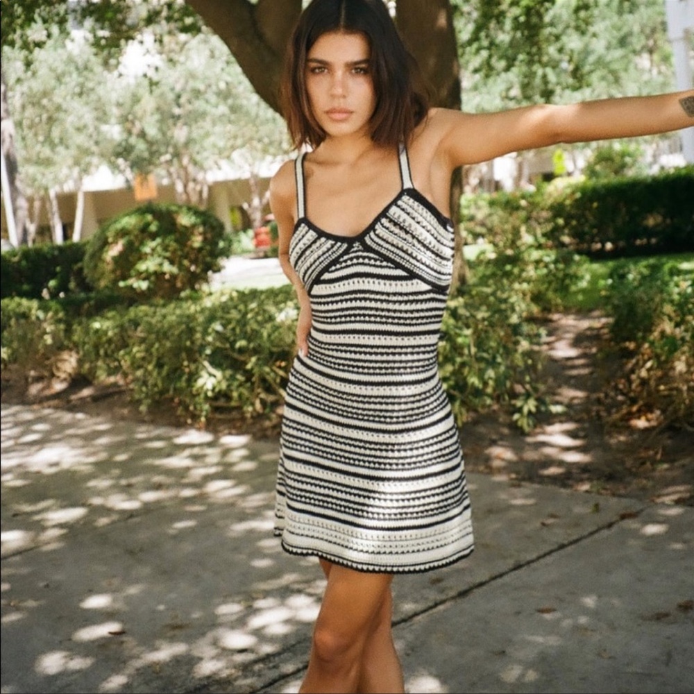 ZARA STRIPED KNIT DRESS - Picture 4 of 8